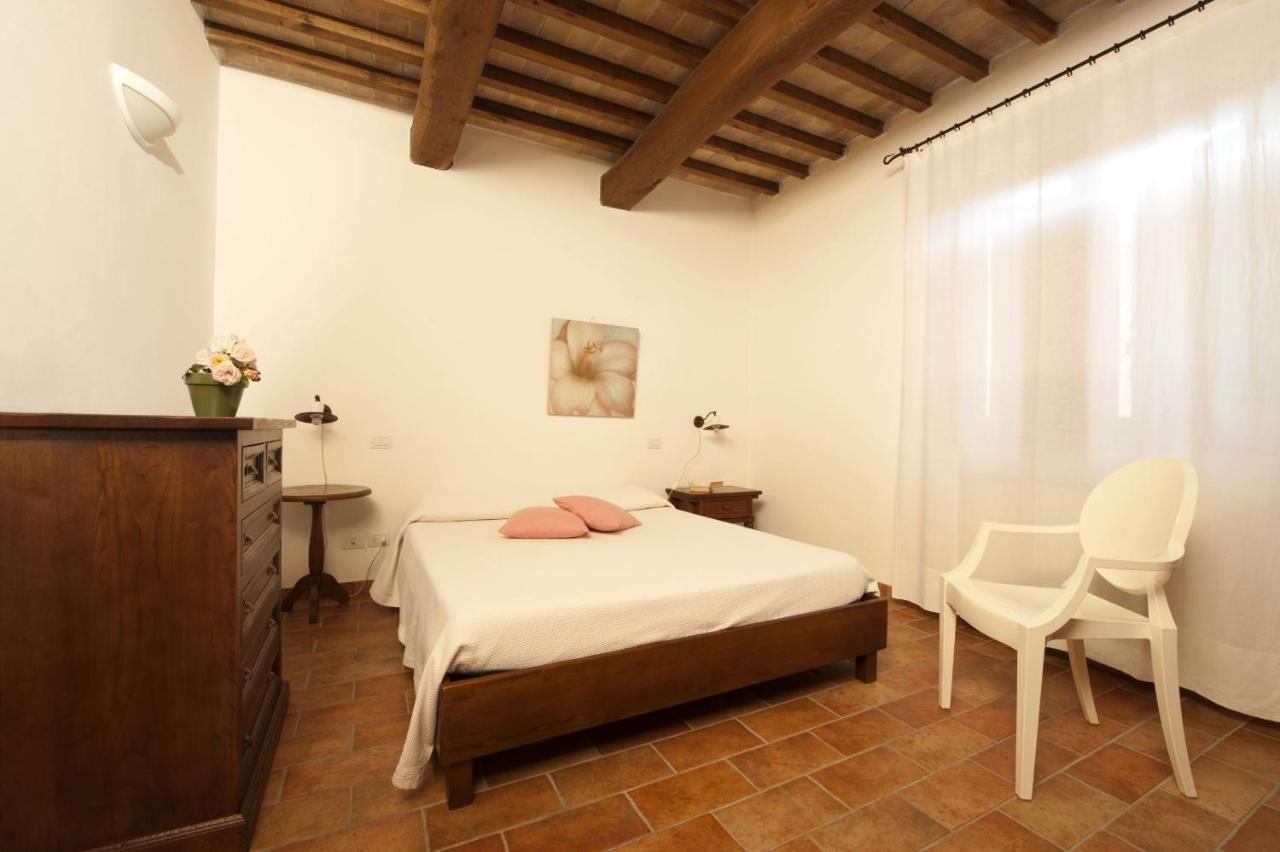 Agriturismo Casale Le Selvette Ripa Exteriér fotografie