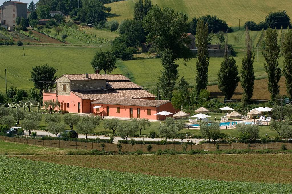Agriturismo Casale Le Selvette Ripa Exteriér fotografie